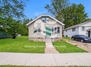 719 E Maywood Ave, Peoria, IL 61603