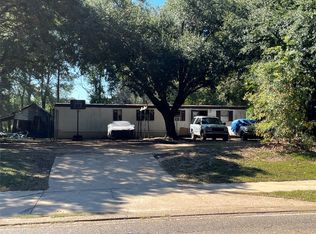 938 Louise St, Mansfield, LA 71052