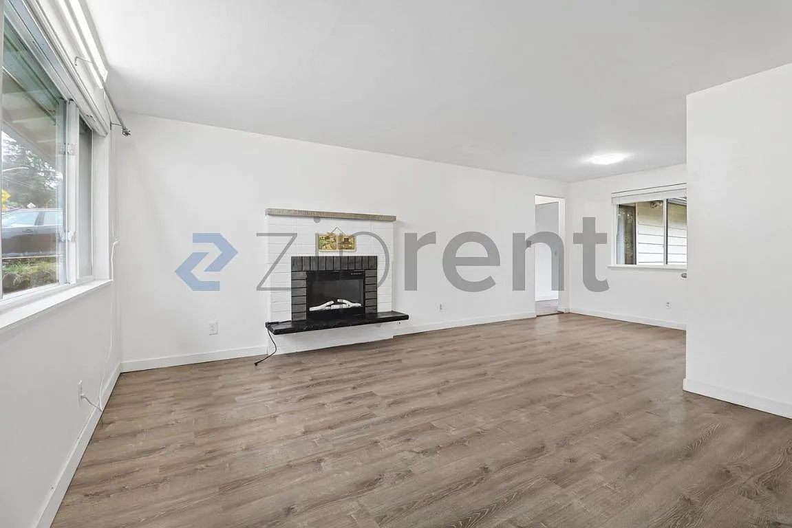 4 bed, 1490 sqft, $3,375 — Photo 4
