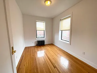 Rented by Century 21 Premier 