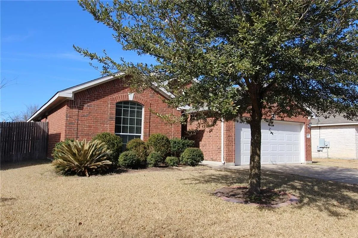 Building Photo - 107 Inman Dr