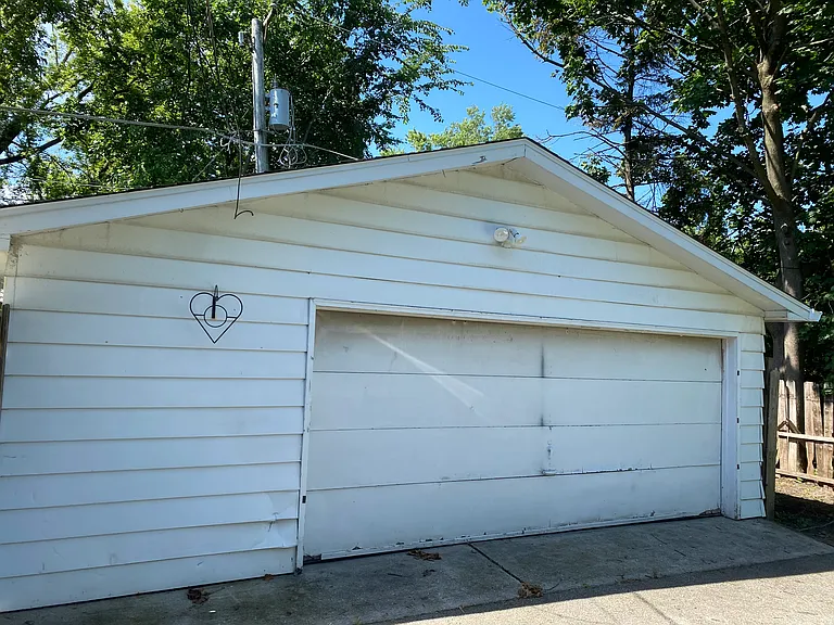 207 N Lakeshore Dr — Photo 17