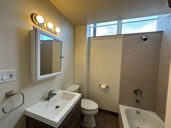 50 Lewis Avenue image 4 of 10