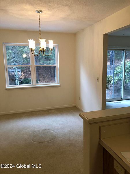 5th image of 13 Fairwood Drive