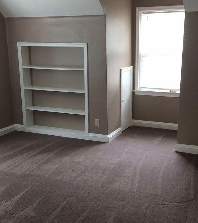 2nd image of 714 North Ave