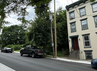 59 Philip St, Albany, NY 12202