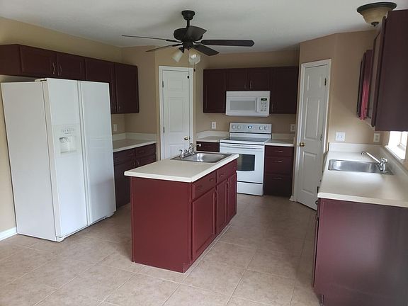 4th image of 319 Parkview Dr