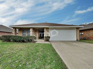 313 Highland Valley Ct, Wylie, TX 75098