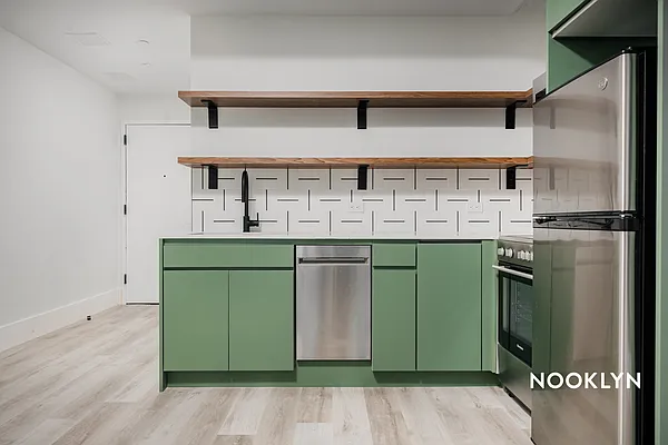 Rented by Nooklyn NYC LLC | media 39