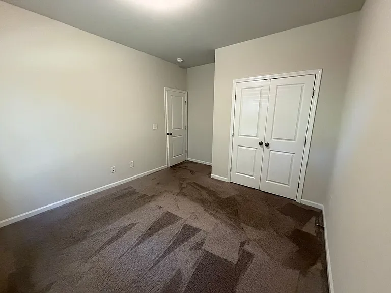 311 Mahone Dr #14 — Photo 13