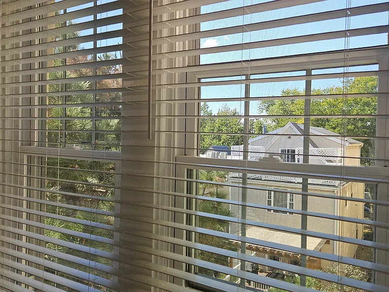 4891 N Hermitage Ave #3C — Photo 7