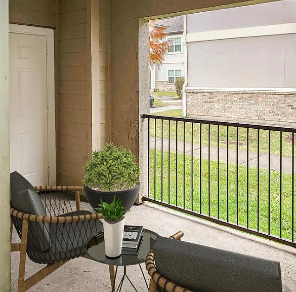 Pine Crest Apartments — Photo 12