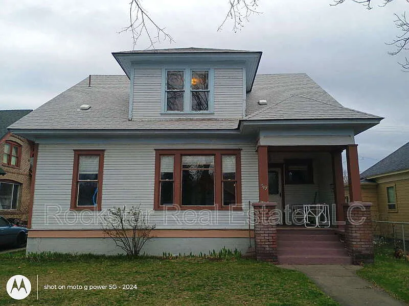 Building Photo - 519 E Ermina Ave