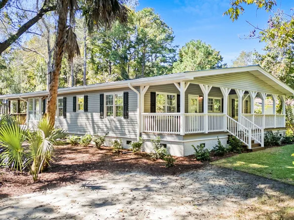 64 Blackgum Rd, Pawleys Island, SC 29585