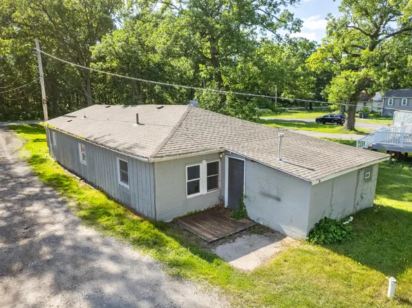 5005 Chase St, Gary, IN 46408