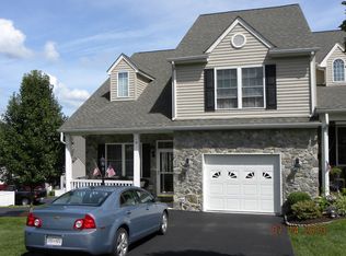 16 Vista View Ln, Staunton, VA 24401