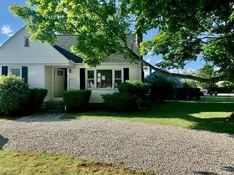 1st image of 163 Preston Ave