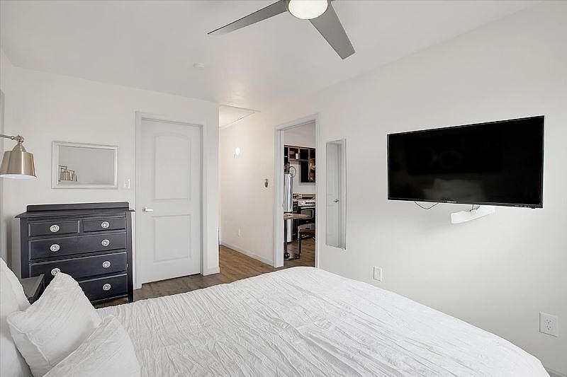 Experience the comfort of this furnished one-bedroom, featuring an adjustable Queen bed, Smart TV, and spacious closet.