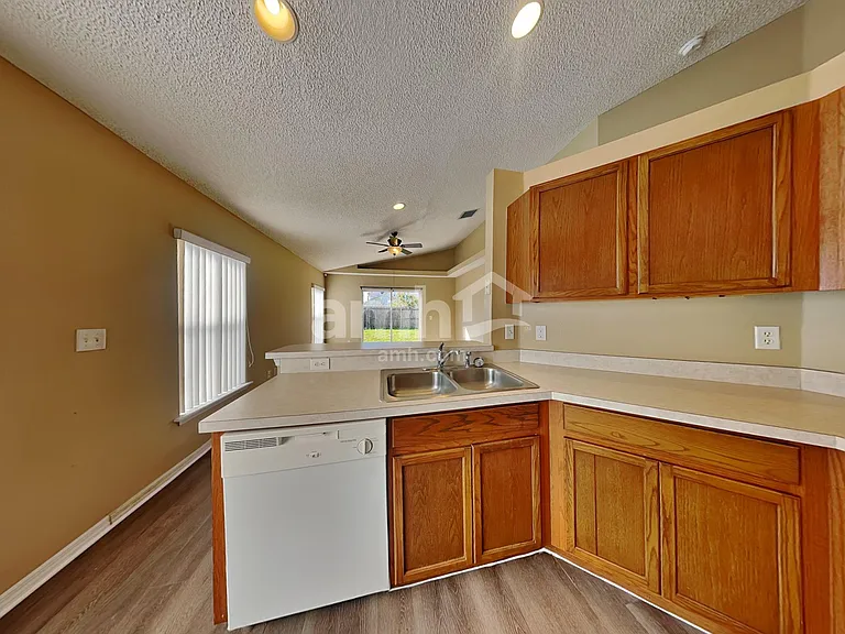 812 Copenhagen Way — Photo 5