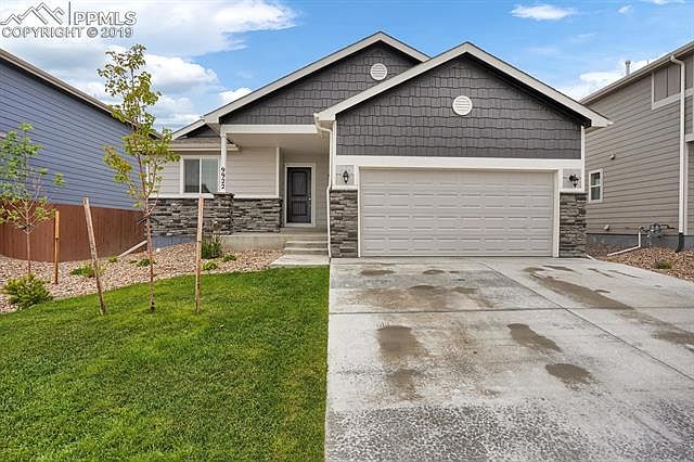 1st image of 9922 Emerald Vista Dr