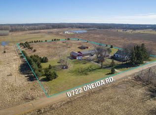 6722 Oneida Rd, Charlotte, MI 48813