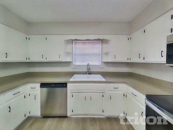 5th image of 1064 Lana Ct