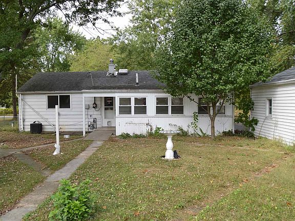 4th image of 56200 Miller Ave
