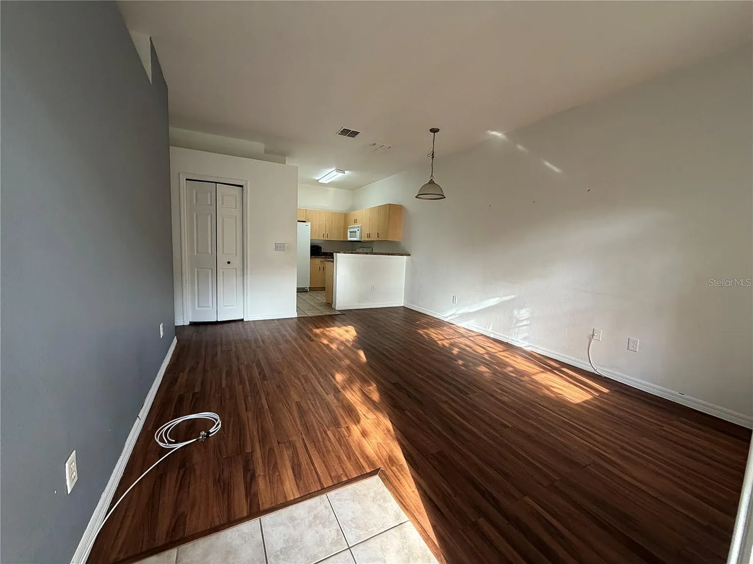 2 bed, 2.0 bath, 812 sqft, $1,400 — Photo 4