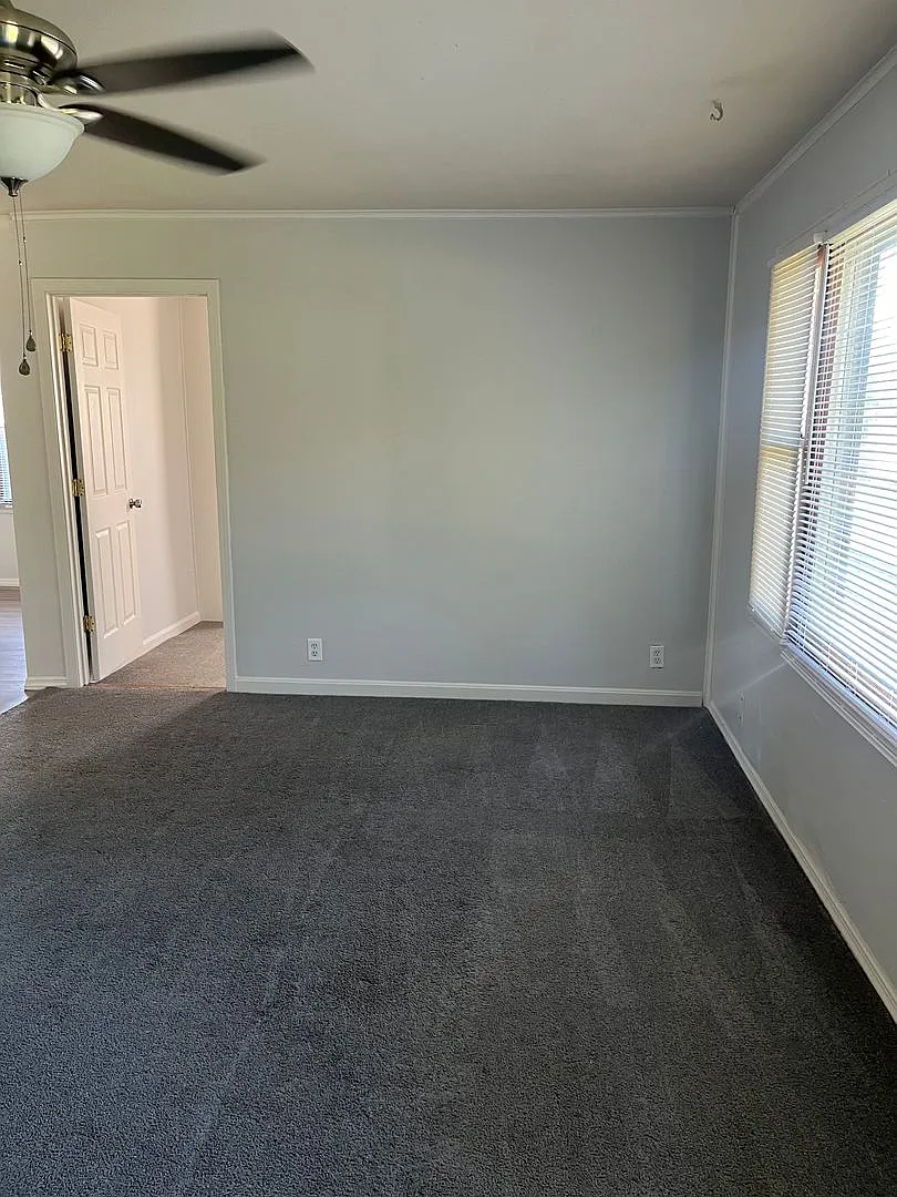 2322 Pollack — Photo 3