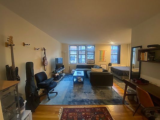 1st image of 139 E 27th St APT 5B