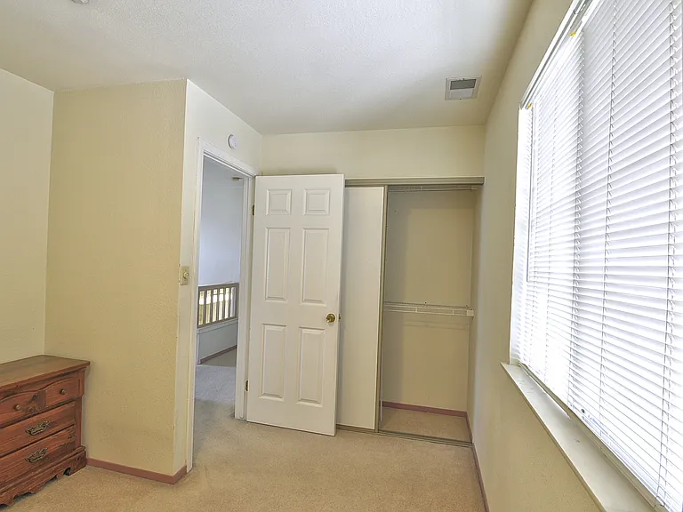 3808 Whittle Ave — Photo 18