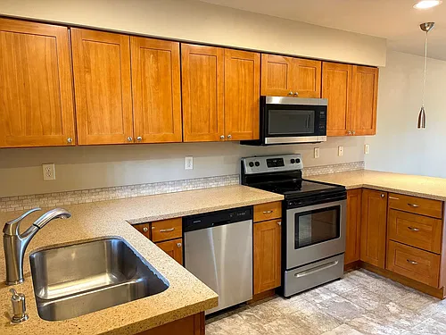 Floor plan 304