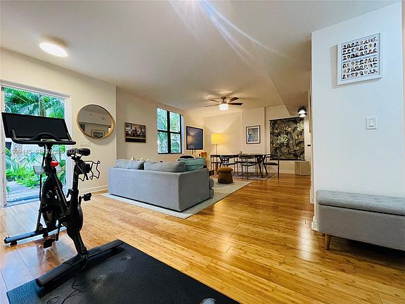 4th image of 888 S Douglas Rd APT 119