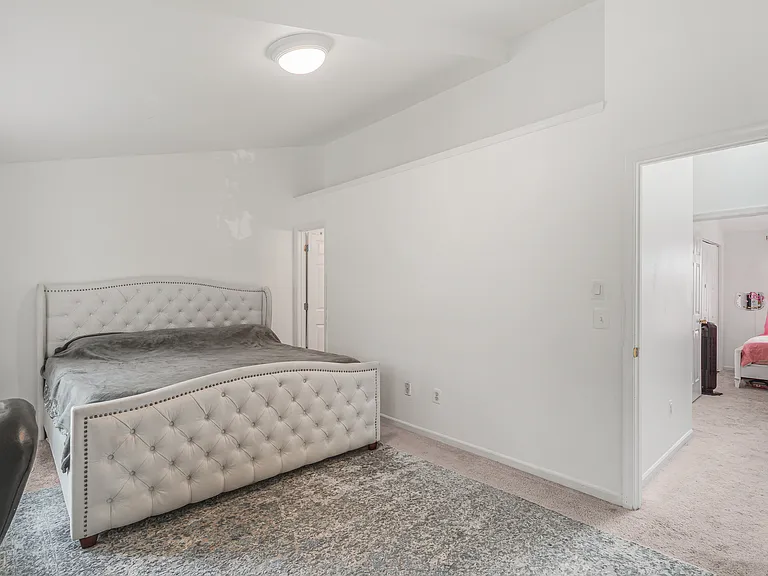 3355 Canton Ct — Photo 13