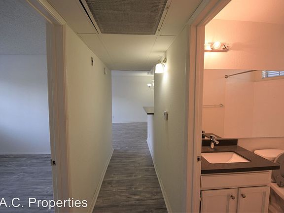 5th image of 11416 Albers St APT 109