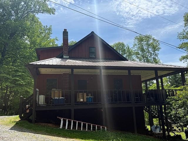 1st image of 251 Sunshine Valley Rd