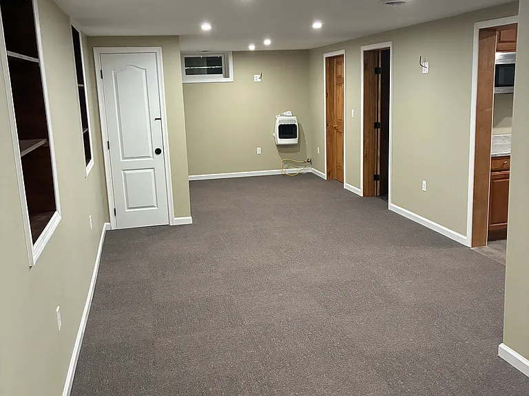 255 McKnight St — Photo 25