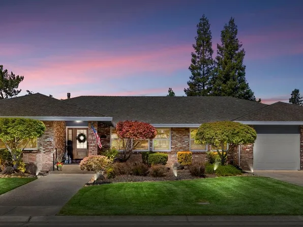 19965 N Fairway Ct, Woodbridge, CA 95258