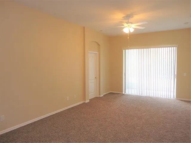 1422 Lake Shore Ranch Dr — Photo 7