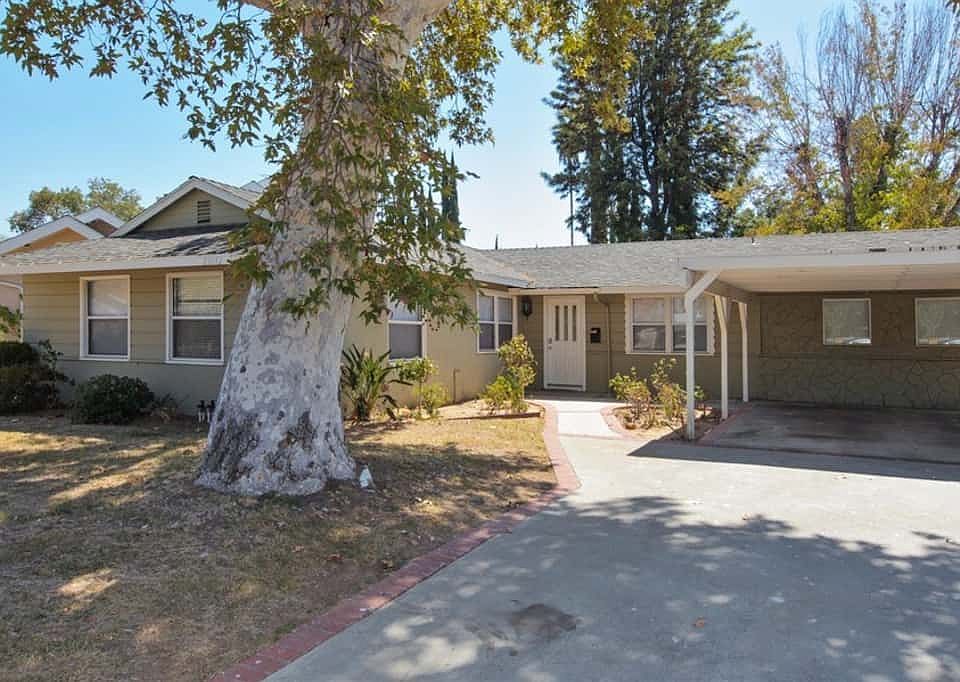 1st image of 23042 Covello St