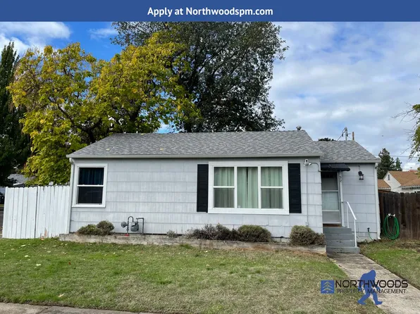 32 Lincoln St, Medford, OR 97501