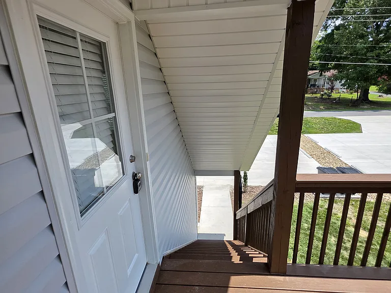421 N McCrary St #421 — Photo 6