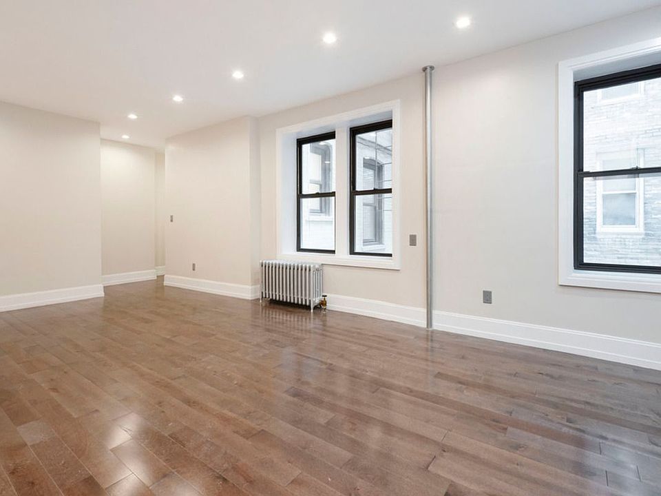 2nd image of 1908 Avenue K #1F