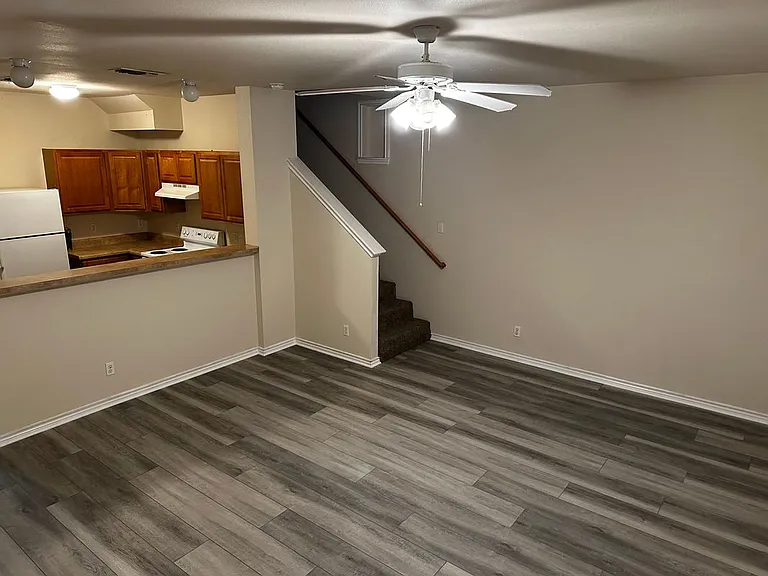 7818 Kingsbury Way #3 — Photo 6