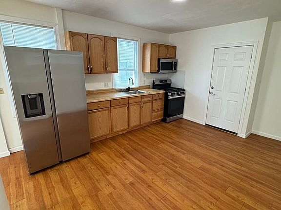 2nd image of 11 Harmony St #1