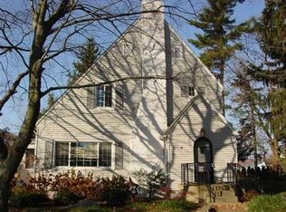 2449 Manchester Dr, Toledo, OH