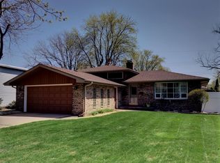 9241 Woodward Ave, Highland, IN 46322