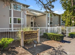 402 3rd Ave S #B203, Edmonds, WA 98020