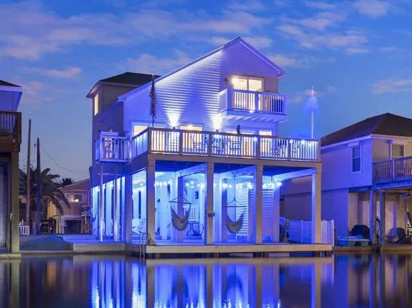 16710 Tahiti Way, Jamaica Beach, TX 77554