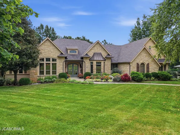 611 S Eagle Trce, Jefferson City, MO 65109